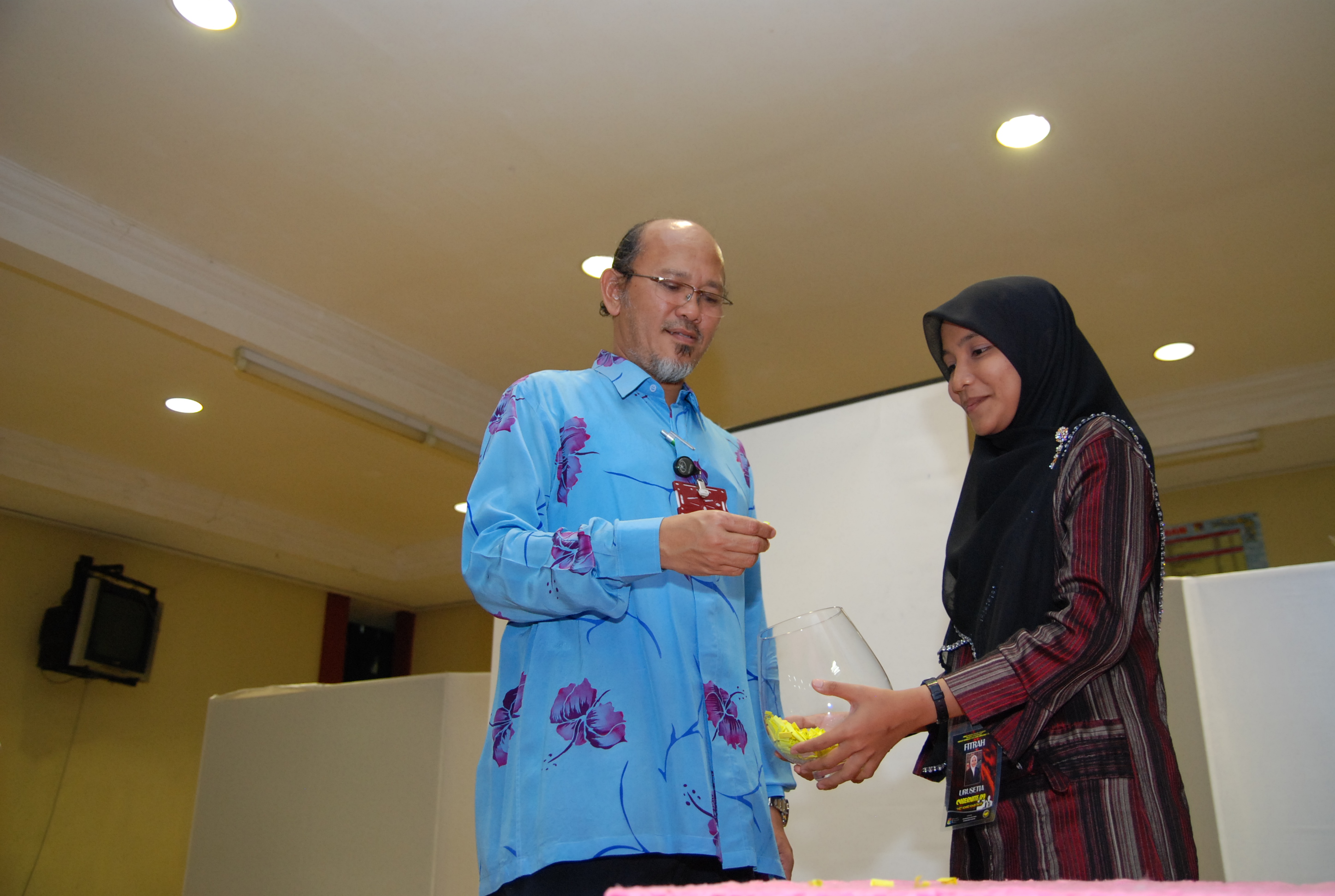 CyberNight09 116